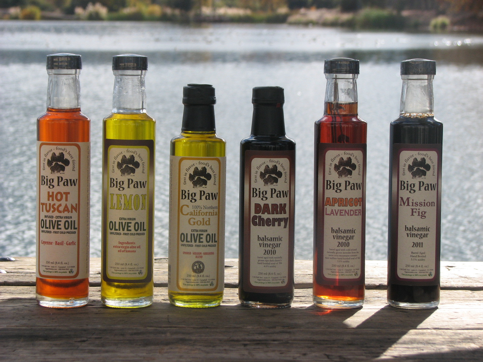 The Big Paw 4 Seasons Club - FREE SHIPPING