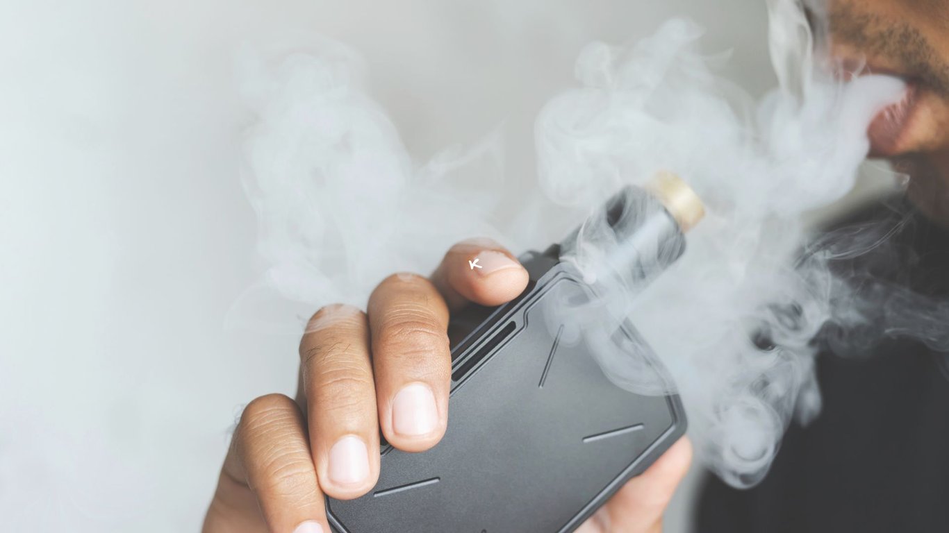 Which Of The Following May Be Inhaled When Vaping?