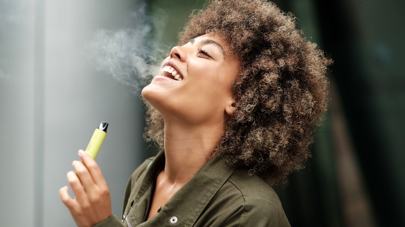 how old do you have to be to vape