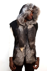 G-Gator Black Mouton Sheepskin Vest With Hood / Genuine Fox Fur 6500.