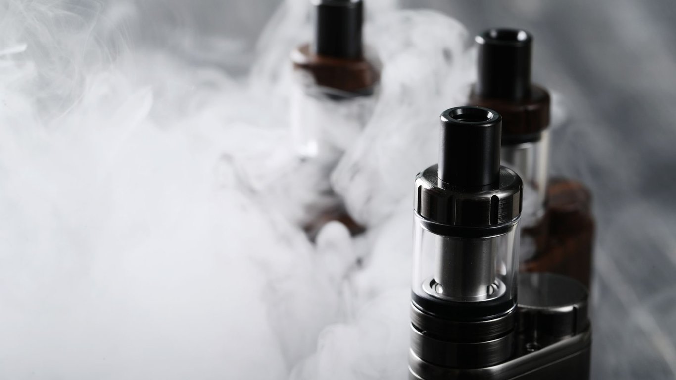 what chemicals are in vapes