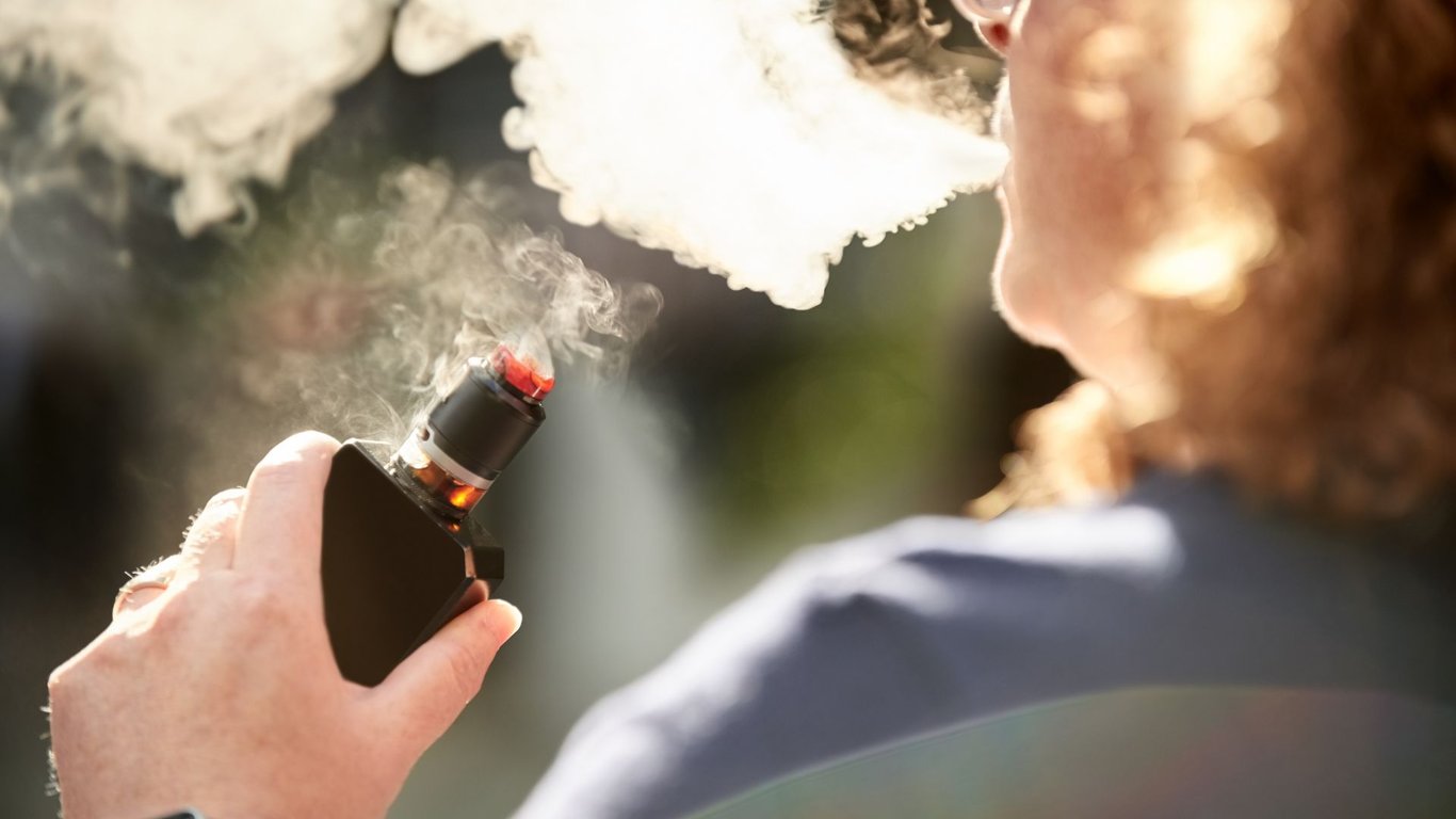 which of the following may be inhaled when vaping