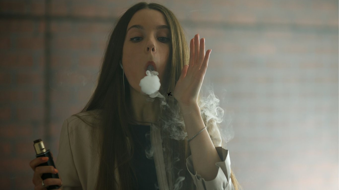 Why Does My Vape Taste Burnt (and How to Fix It)
